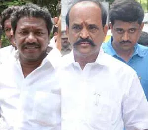Kadamur Raju condemned Karunasu